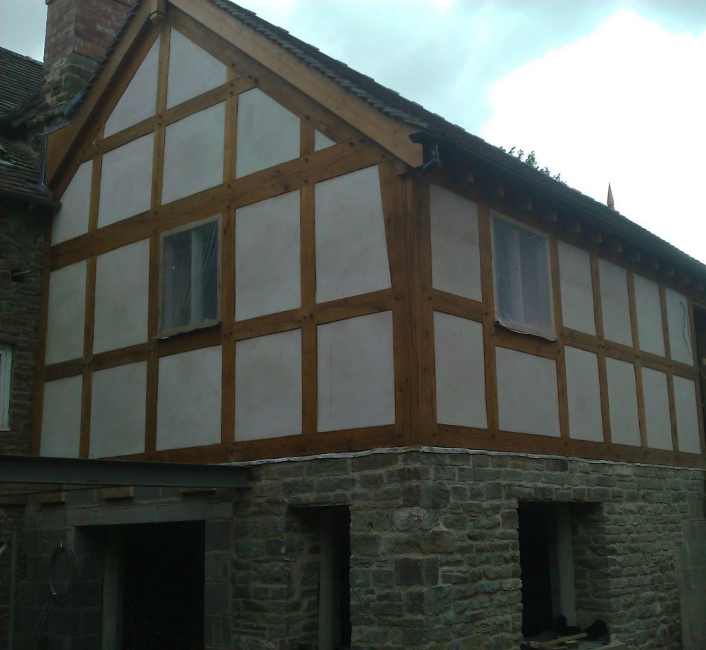 Oak-Frame-extension-with-panels